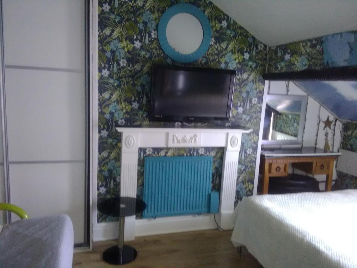 K.K'S North Station Self Catering Holiday Apartments Blackpool Exterior photo